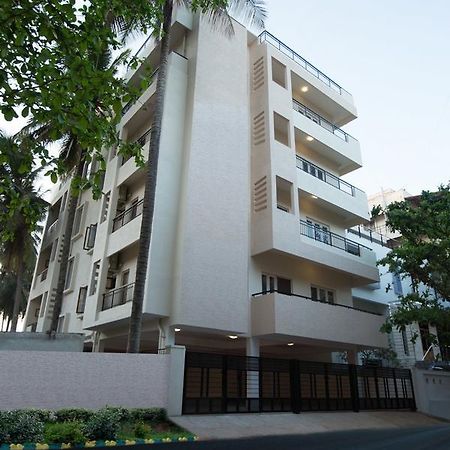 Benaka Suites Bangalore Exterior foto