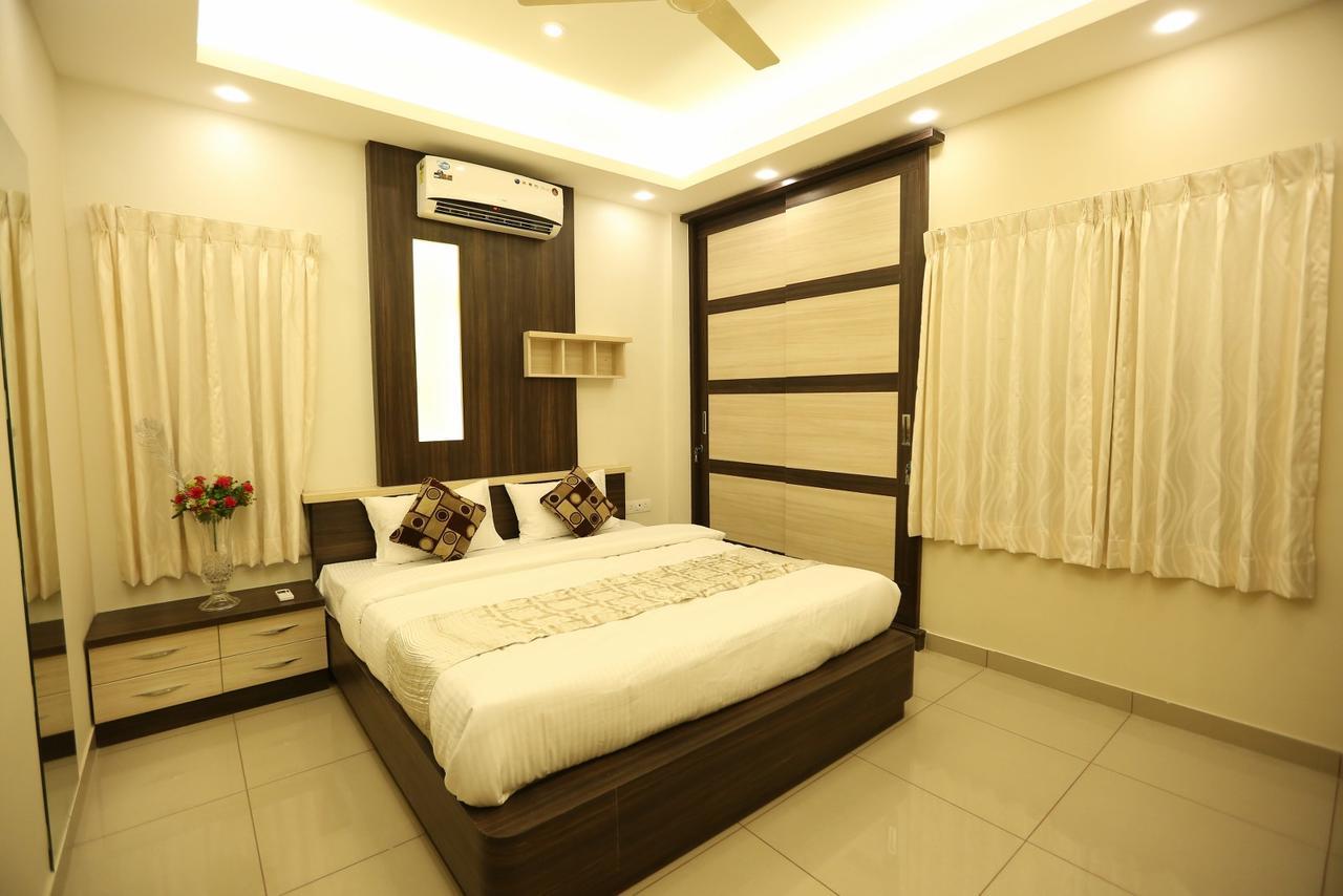 Benaka Suites Bangalore Exterior foto
